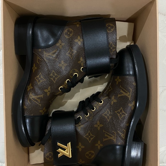 Louis Vuitton Boots Wonderland Flat Ranger - Picture 2 of 8